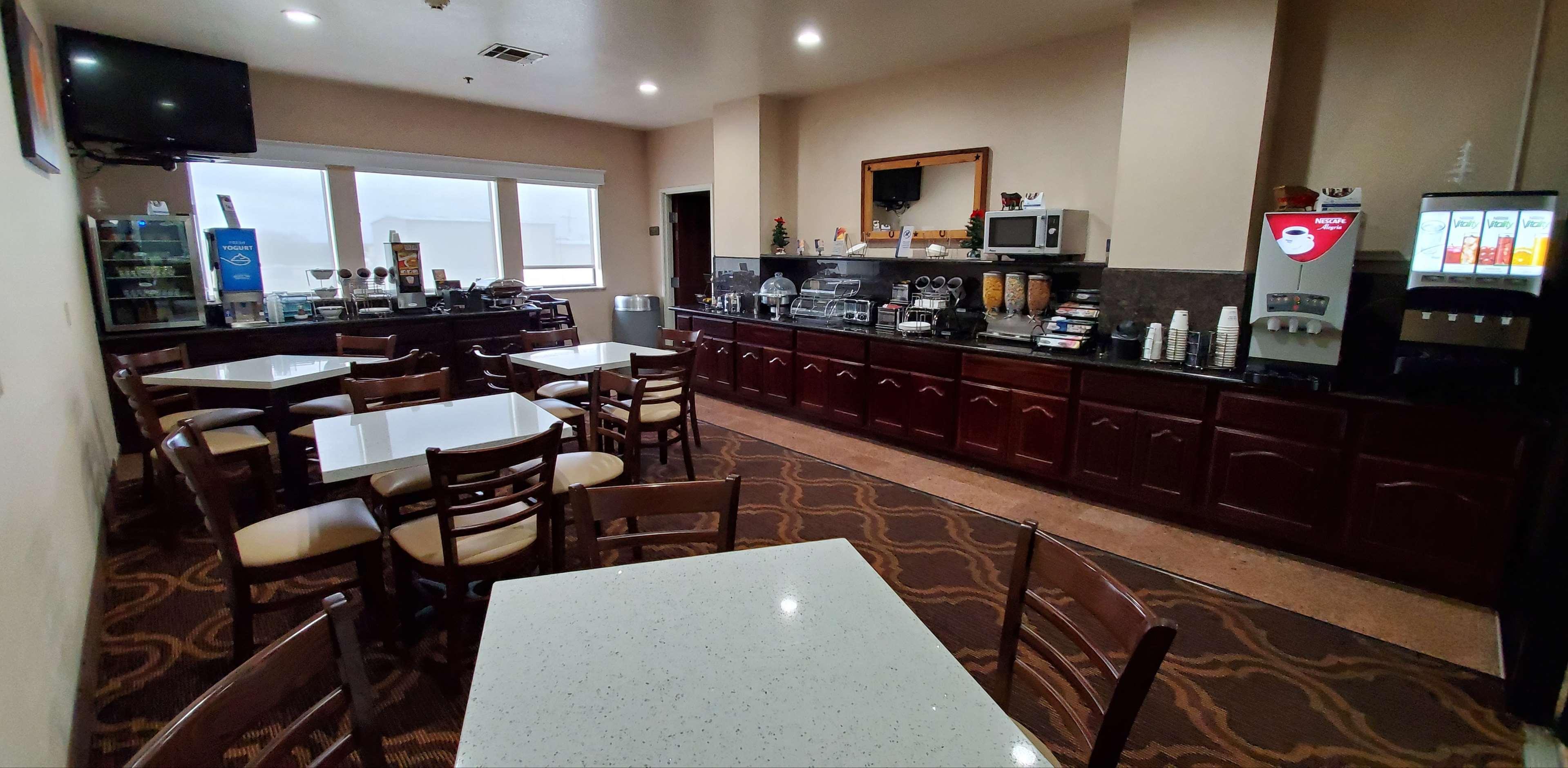 Best Western Executive Inn&Suites Madisonville Exterior foto
